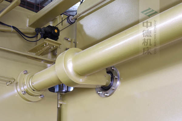 ZDP-20050高精度扭軸同步裝置，采用知名品牌關節軸承，經久耐用.jpg